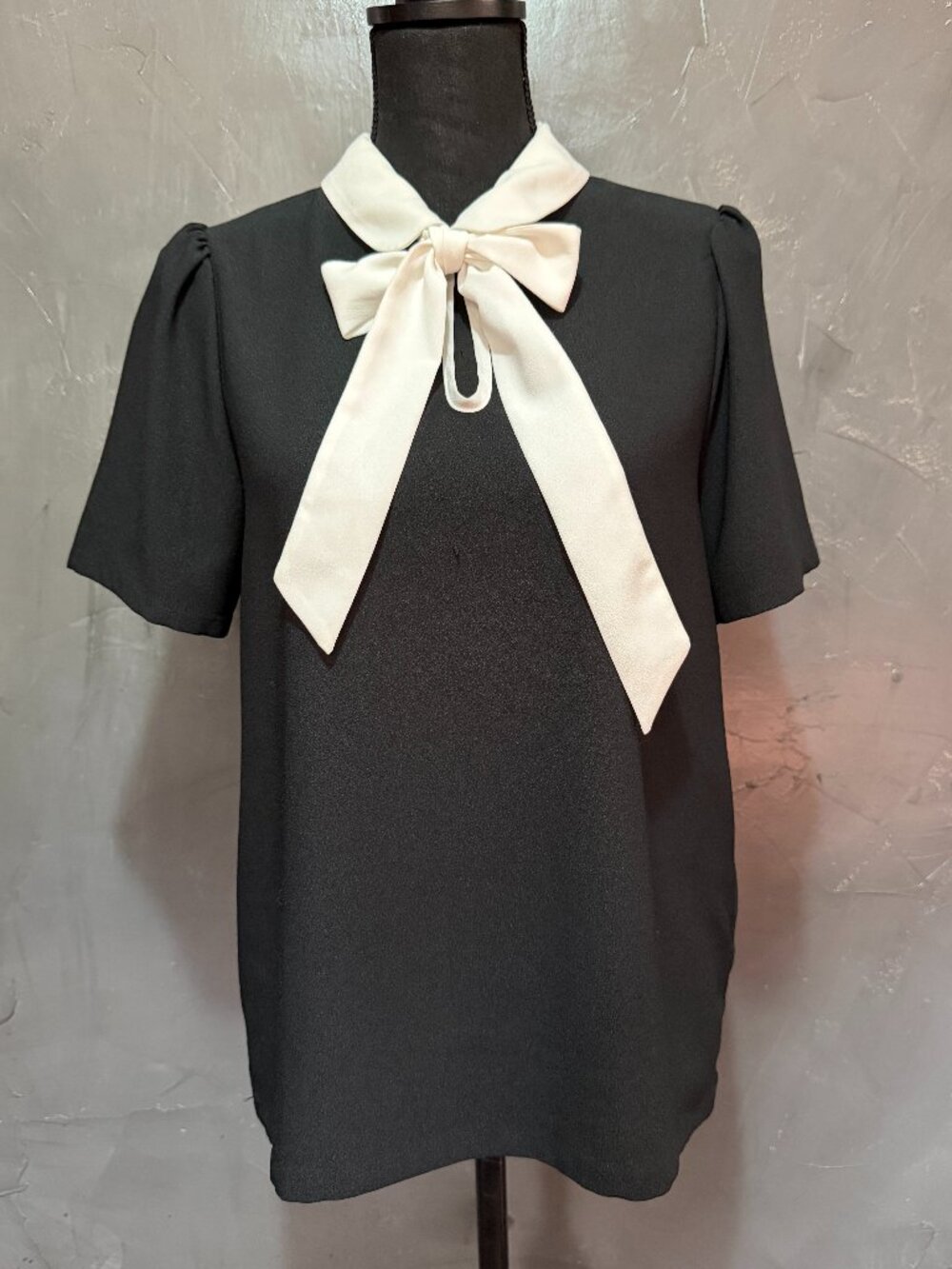 ModCloth Black Blouse with White Collar Tie Neck Size M